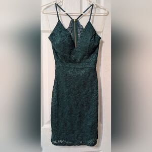 Love, Nickie Lew Lace Body-Con Dress in Emerald - small